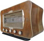 RADIO MEYER en bois, c1950, secteur.
