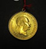 Médaille en or jaune 750 millièmes à l'effigie de François-Joseph...
