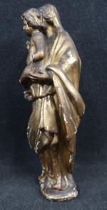 Vierge à l'Enfant en bois doré, époque XVIII's. Haut :...
