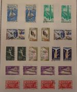 Gros lot de timbres de France oblitérés, en 10 classeurs...