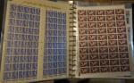 Beau lot de timbres de France dans 9 classeurs, Neufs...