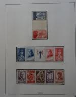 Dans 4 classeurs Safe, belle collection de timbres de France...