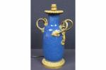 Lampe de style Louis XVI en céramique bleu poudré