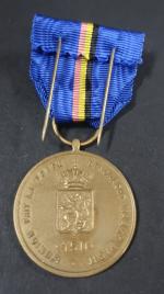 Belgique Médaille du 150è anniversaire de la Belgique. Bronze, ruban.