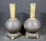Paire de vases d'époque Napoléon III en bronze et laiton,...