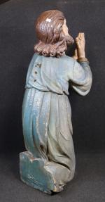 Saint Pierre en prière en bois sculpté polychrome, ép. XVIII's....