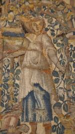 Deux fragments de tapisserie d'époque XVI's - XVII's représentant un...