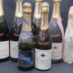 CHAMPAGNE - 4 Bouteilles Champagne Magenta, Carte blanche cuvée supérieure,...