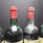 BORDEAUX ROUGE - POMEROL - 16 bouteilles CHATEAU BEAUSEJOUR 1981...