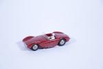 DINKY-TOYS (ref 22 A) MASERATI, avec pilote, rouge N Long....
