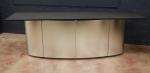 REFLEX ANGELO : Buffet bas contemporain "Monolite" de forme oblongue,...