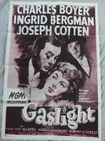GASLIGHT - un film de  George Cukor avec Ingrid...