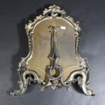 Miroir de toilette de style XVIII's en régule argenté à...
