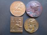Quatre médailles en bronze : 
- Exposition Universelle de 1889....
