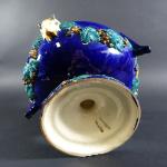 SERGENT Thomas (c 1830-1890) : Vase-cratère en barbotine sur piédouche...