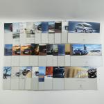 AUTOMOBILIA - MERCEDES BENZ - Lot de 29 brochures sur...
