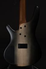 Ibanez. Guitare basse SDGR Sound Gear modèle SR500E, en boîte...