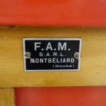 Babyfoot modèle FINALE, fabrication F.A.M. Montbelliard vers 1950, pied recouvert...