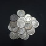 VEME REPUBLIQUE : Vingt-cinq pièces de 5 Francs argent type...