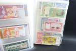 Collection d'environ 120 billets de banque étrangers dont Pérou, Nicaragua,...